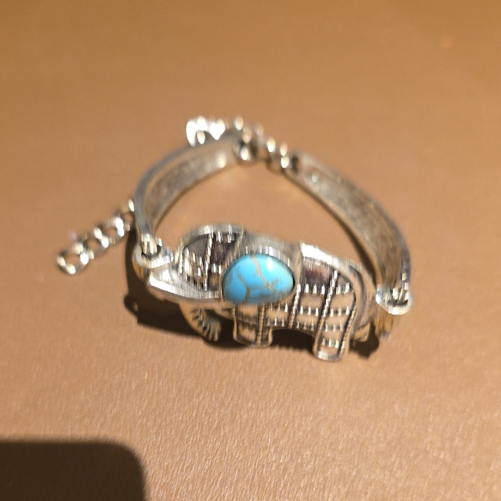 Source Unknown Silver Elephant Cuff Bracelet With… - image 4